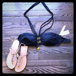 NWT - Bleu Rod Beattie Black Top Size 4